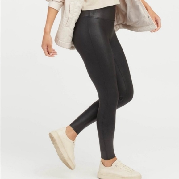 SPANX 100% AUTHENTIC FAUX EMBOSSED LEATH LEGGINGS SIZE LARGE $98 WORN 1x! - Picture 12 of 13